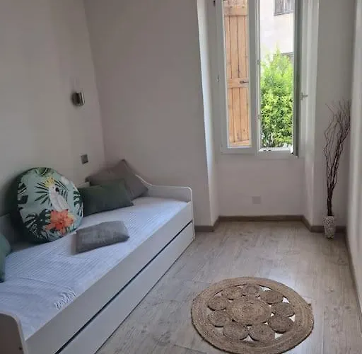 Dans Le Faubourg Proche De La Apartamento *
