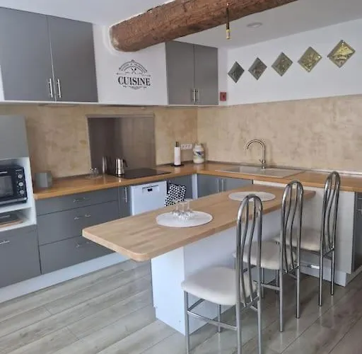 Apartamento Dans Le Faubourg Proche De La *